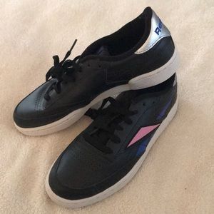 Nwot Reebock sneakers